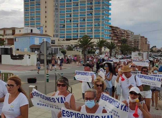 Nueva movilización en Oropesa del Mar para reivindicar la recuperación de las playas del municipio