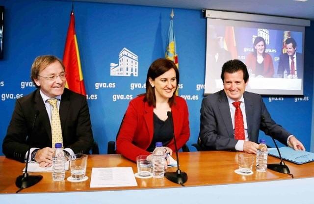 Rueda de prensa de los consellers Catalá, Ciscar y Moragues, posterior al pleno del Consell. 06/02/2015. Foto: J. A. Calahorro.