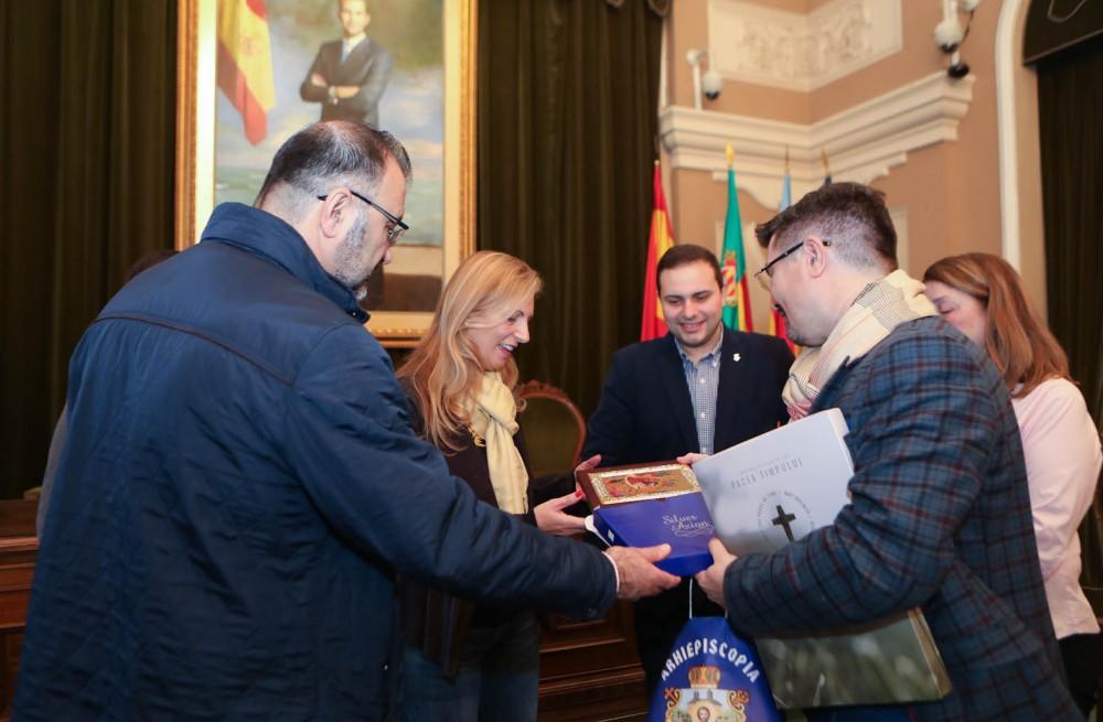 181207 recepción rumanos (2)