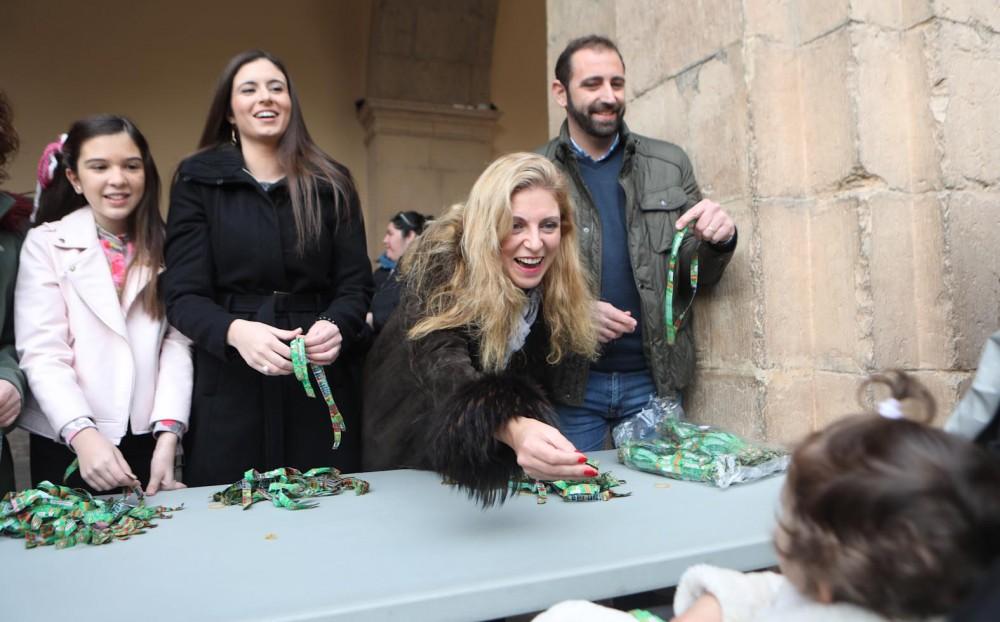 190117 reparto pulseras Magdalena (3)