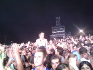 Asistente al FIB la noche del sábado.