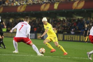 El ruso Denis Sheryshev estuvo sensacional, y anotó el 2-1. FOTO: PEDRO CAZORLA