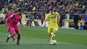 Adrián Marín volvió a jugar por la lesión de Jaume Costa. FOTO: PEDRO CAZORLA