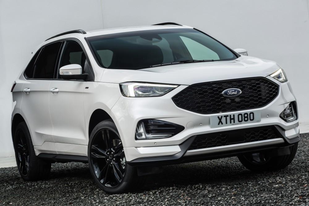 2018_Ford_Edge_16