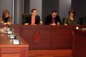 231216 Alcalde Onda, Ximo Huguet, pleno presupuesto municipal