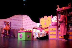 261016 Joan sense por Teatro Mónaco Fira Onda