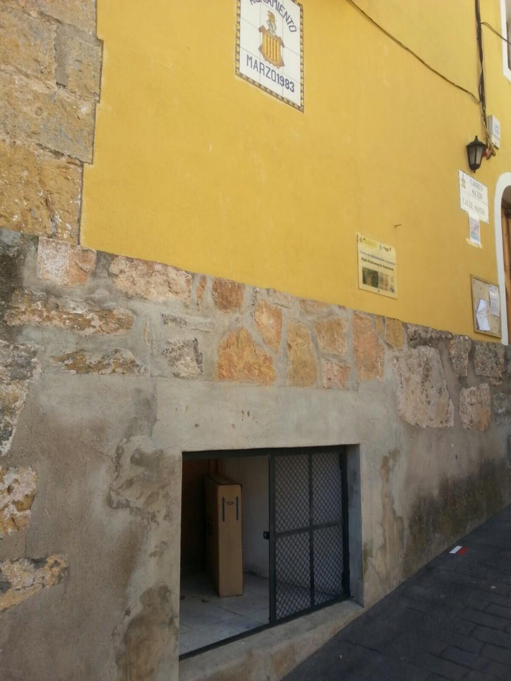 86FBE764-AC06-45C2-AF92-611A2E9296EC