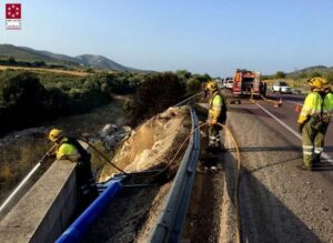 Accidente Santa Magdalena de Pulpis, Bomberos 3VII16 2