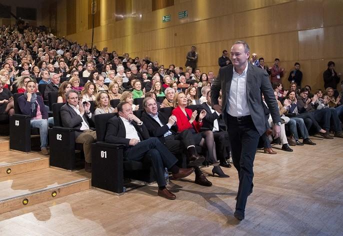 Alberto Fabra en el acto autonómico de Madrid.