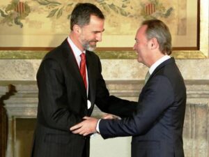 Alberto_Fabra_Alta_Distincion_Felipe_VI_1