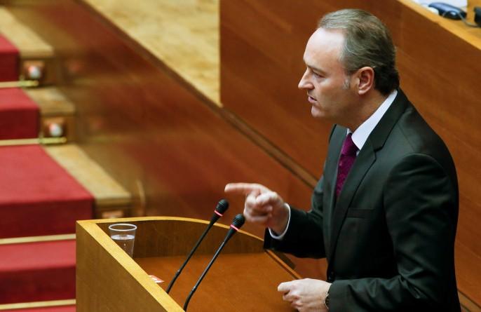 El President de la Generalitat, Alberto Fabra, asiste a la Sesión de Control Parlamentario de Les Corts. 13/03/2014. Foto: Calahorro.