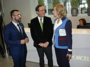 Benlloch, Bono y María José Soriano