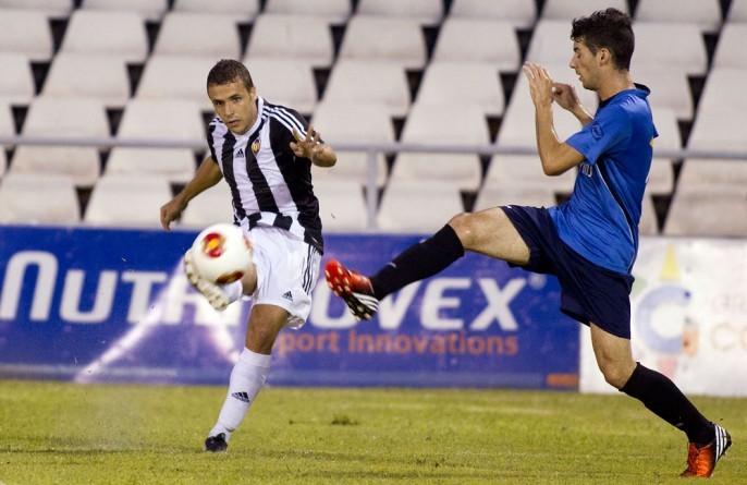 El Castellón inicia una nueva era con el estrenos en el banquillo del veterano entrenador Ramón Moya. FOTO: cdcastellon.com