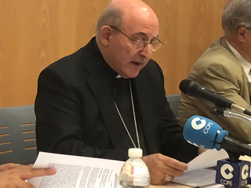 Obispo Casimiro Lopez Cáritas 300518 (13)