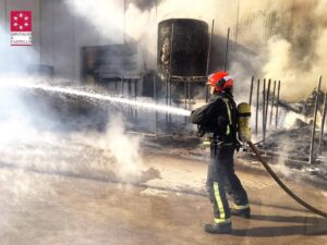 Incendio camí fondo
