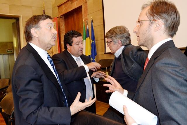 ????????????????????????????????????