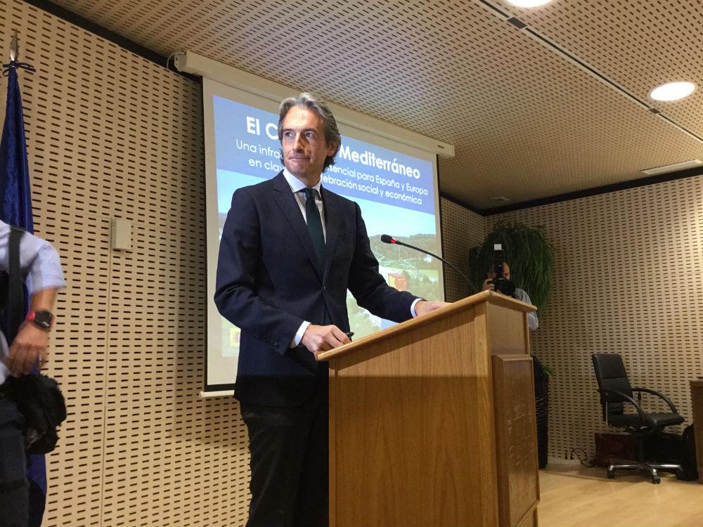 De la Serna visita ministro Fomento 050717