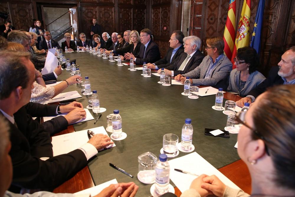 FOTO_2_-_ASOCIACIONES_DE_VICTIMAS_DEL_TERRORISMO