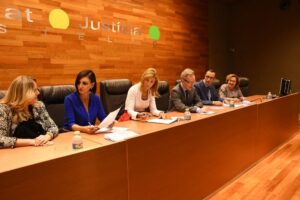 Firma protocolo desahucios 30X15 (2)