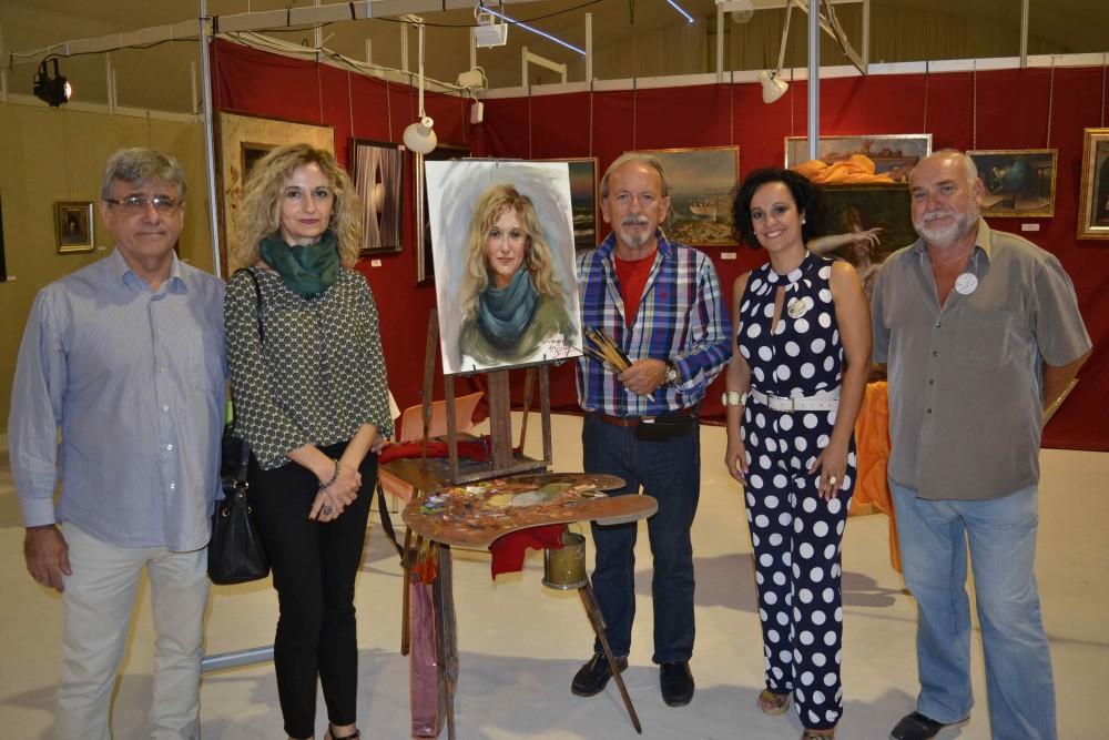 Foto de grupo junto a Alex Alemany