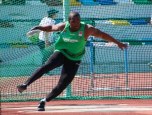 Frank Casañas mejoraba su marca personal de la temporada con un mejor lanzamiento de 64,65 metros.