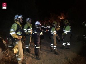 Incendio de Artana, bomberos 26VII16