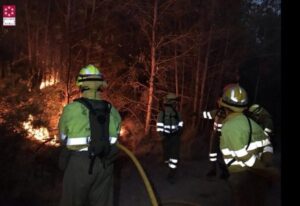 Incendio Artana segunda noche 27VII16 2