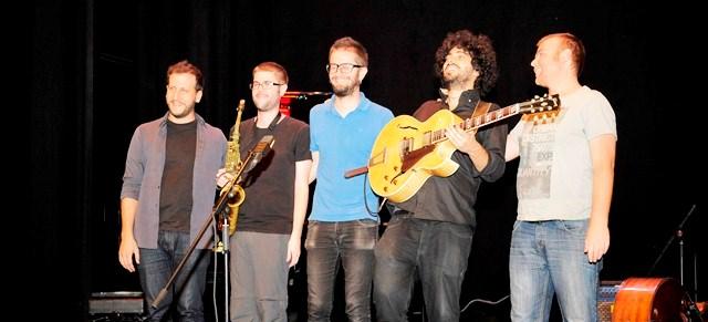 ????????????????????????????????????