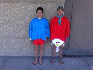 Los Tarahumaras guardan un secreto milenario que les permite correr distancias enormes.