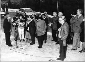 Juan Enrique Mas en rueda de Prensa en la Magdalena 1989