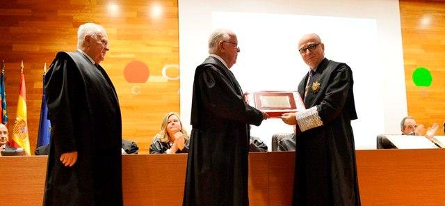 ????????????????????????????????????