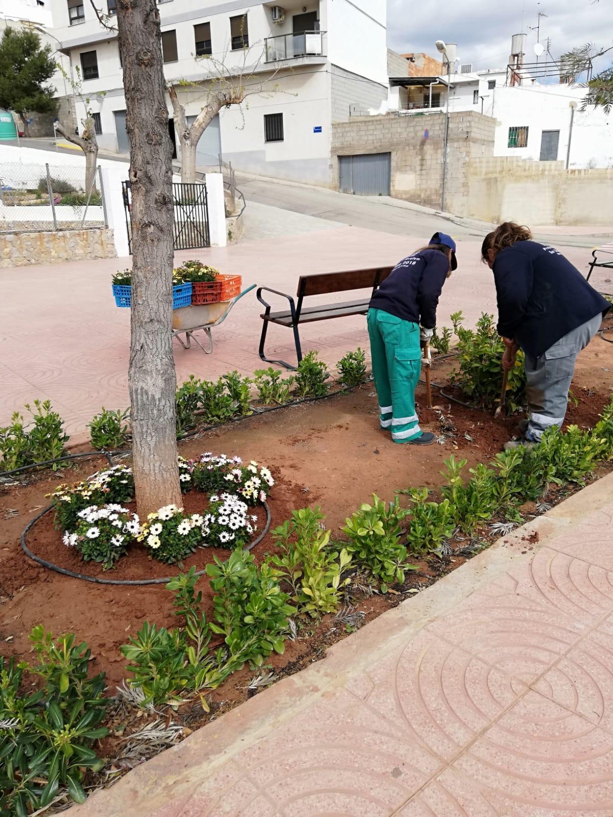 La Llosa mejora el entorno urbano (1)