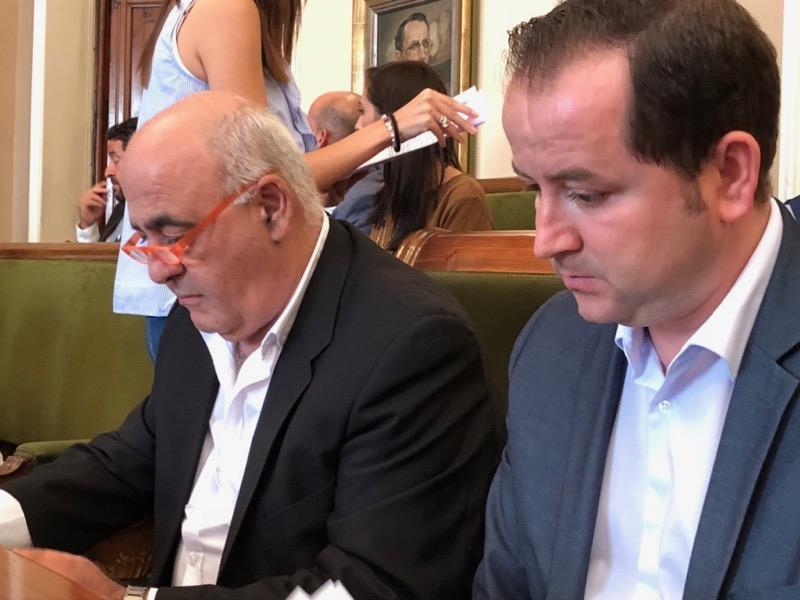 Pleno Ayuntamiento Castellon 261017 Ciudadanos Vicente Vidal y Manuel Paduraru