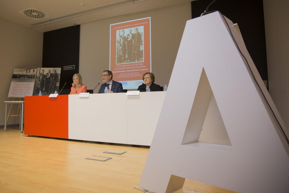 acto de memoria de las víctimas de la Guerra Civil y el franquismo