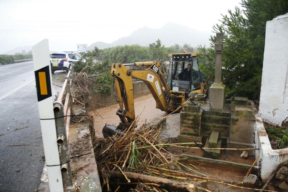 Limpieza La Llosa Lluvias