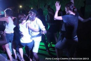 African Village / Discoteca al más puro estilo Africano.