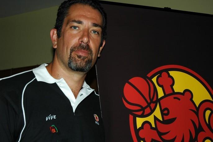 Juan Antonio Orenga impartirá un clínic en su tierra el próximo viernes.