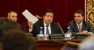 Pleno diputacion, Javier Moliner