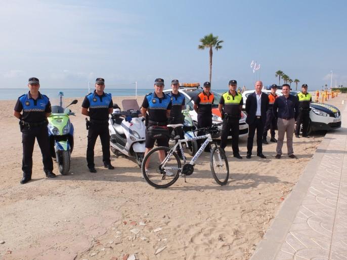 Presentación del dispositivo especial de Policía de Playas. 29/06/2013. AYUNTAMIENTO DE NULES