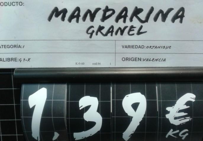 Precio clementinas en supermercado.
