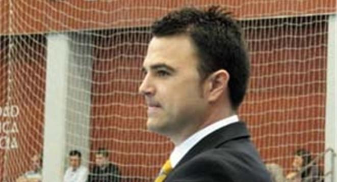 El Castell de Peñíscola, de nuevo líder de la Segunda División, se prepara para intentar asaltar la pista del Melilla el sábado.