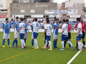 Saludos jugadores del Burriana y de La Vall