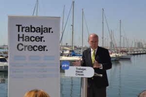 TURISMO-MÁXIMO BUCH