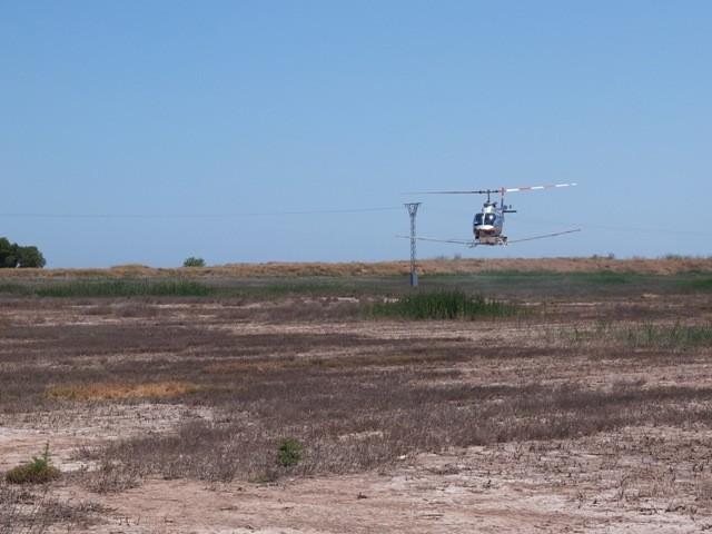 Tratamiento aéreo contra los mosquitos. 05/07/2013. AYUNTAMIENTO DE NULES