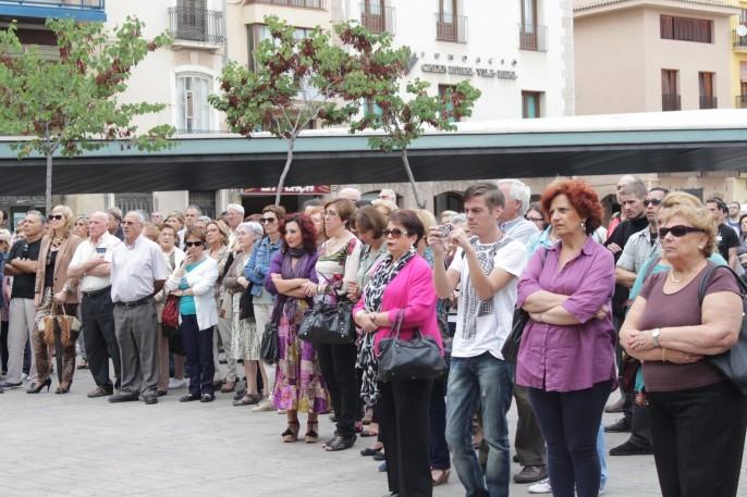 Vila-realenses participantes en la conentración de Vila-real.