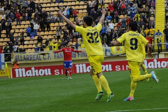 El joven delantero catalán Gerard Moreno celebra así el gol del Villarreal el día de su cumpleaños. FOTO: JOSÉ SALLA