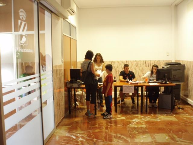 OLYMPUS DIGITAL CAMERA