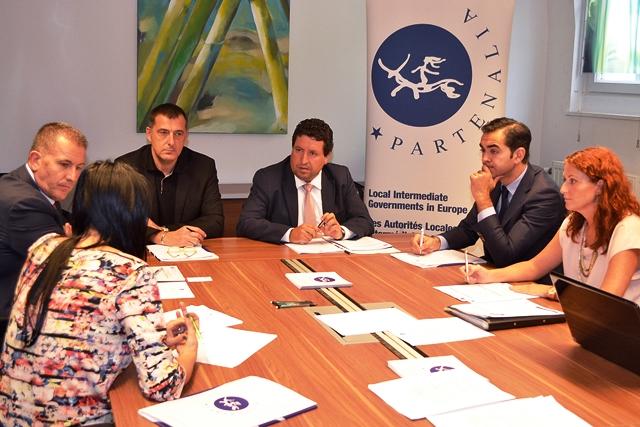 ????????????????????????????????????