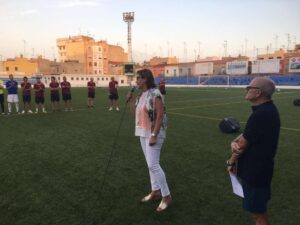 La alcaldesa de Borriana, Maria Josep Safont, ha presidido el acto oficial de presentación del nuevo equipo del Burriana.