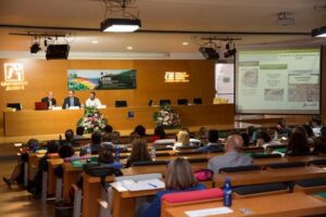 -com-fotonoticies-arxiu-2015-04-22-congreso-turismo-fotos-grans-_MG_1426